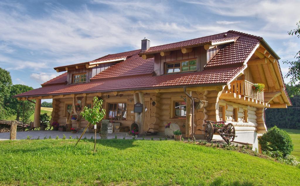 罗丁Holzhaus Lugerhof公寓 外观 照片