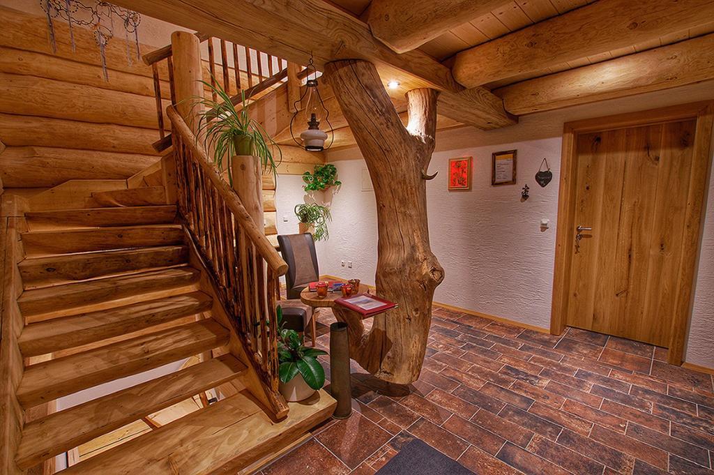 罗丁Holzhaus Lugerhof公寓 外观 照片